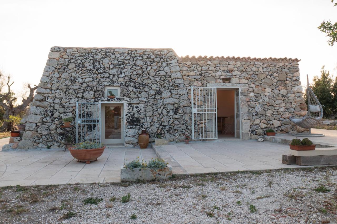 شقة La Nicchia-Trullo Corigliano dʼOtranto المظهر الخارجي الصورة