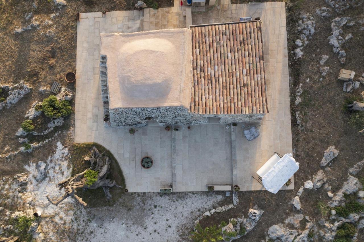شقة La Nicchia-Trullo Corigliano dʼOtranto المظهر الخارجي الصورة