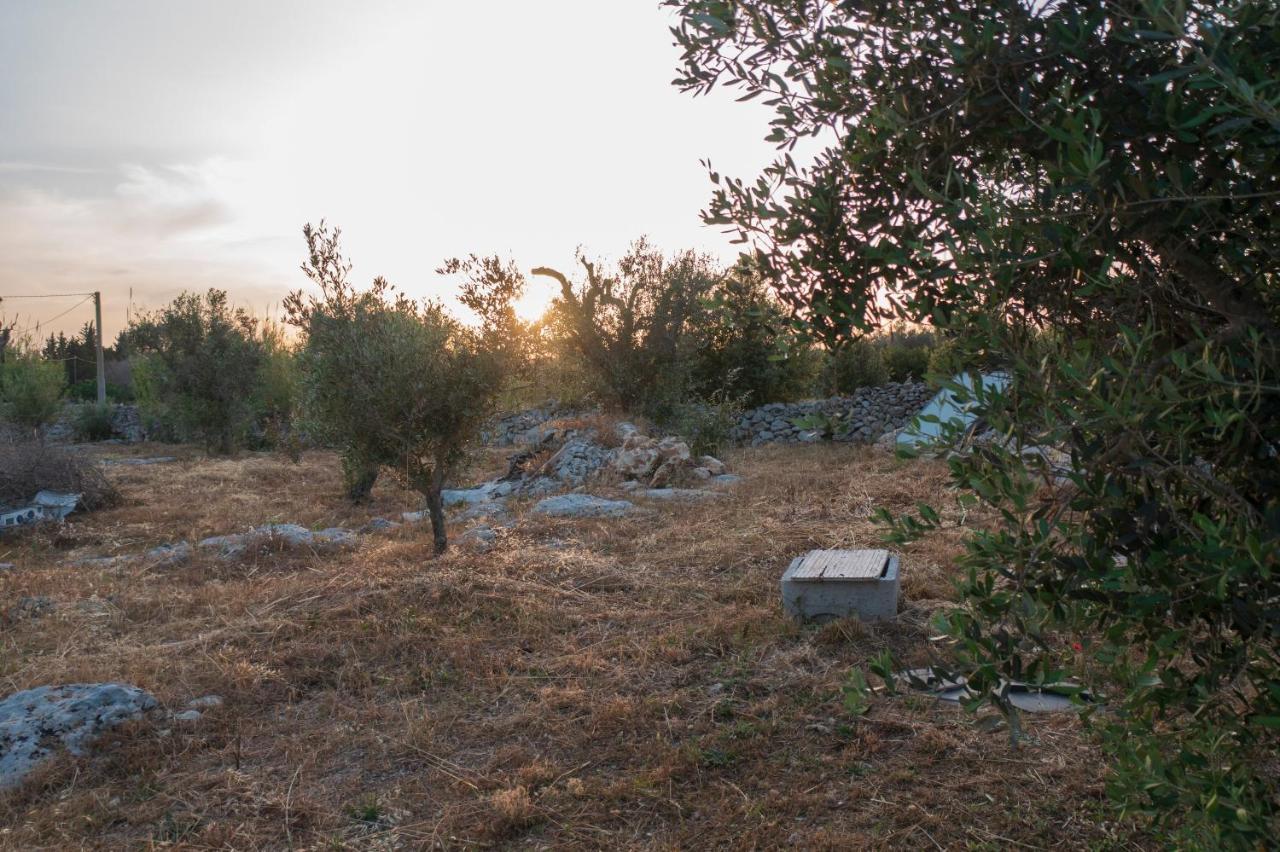شقة La Nicchia-Trullo Corigliano dʼOtranto المظهر الخارجي الصورة
